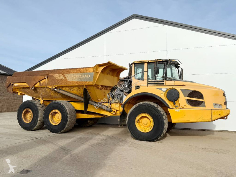 Dumper Volvo - Tailgate / Backup Camera