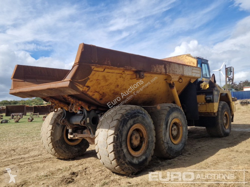 Sklápěčka Komatsu HM350-2
