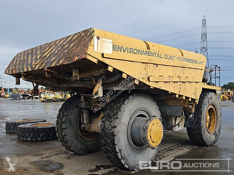 Sklápěčka Caterpillar 777