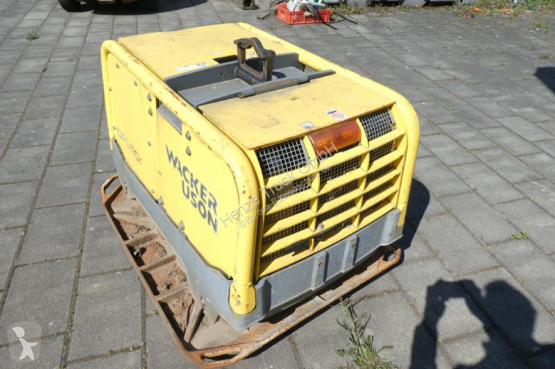 مدحلة Wacker Neuson Rüttelplatte DPU 110rLem970...