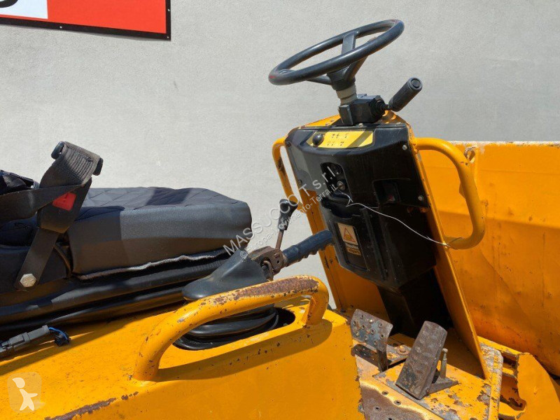 عربة قلابة Thwaites MACH570