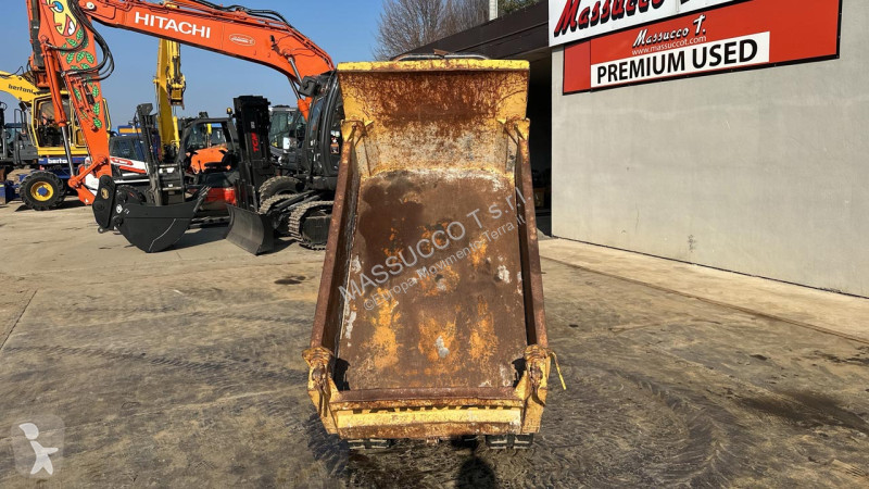 عربة قلابة Yanmar B