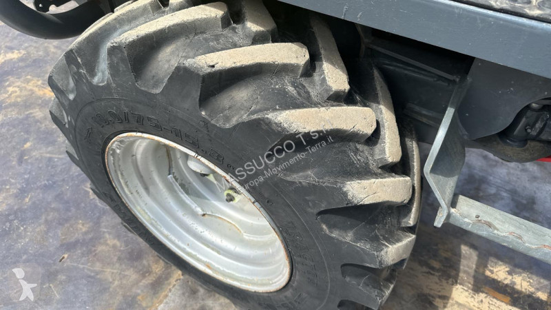 عربة قلابة Wacker Neuson 4x4