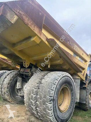 Sklápěčka Komatsu