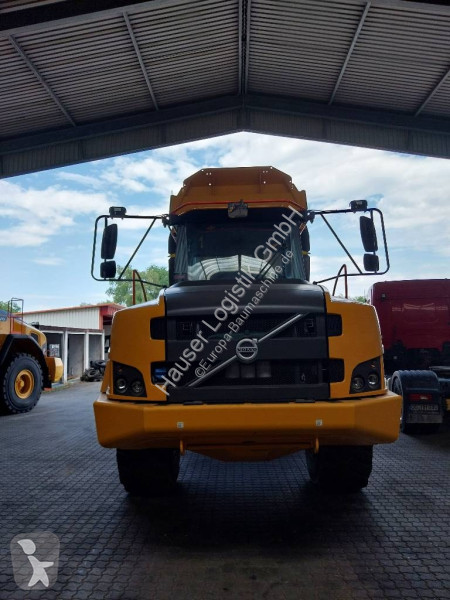 عربة قلابة Volvo Dumper  G