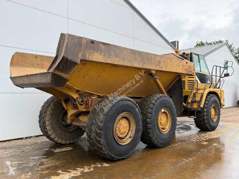 عربة قلابة Caterpillar - Body Heating / Backup...
