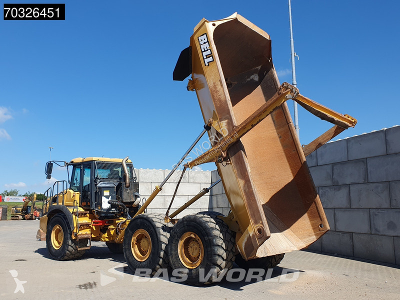 Sklápač Bell B30 E