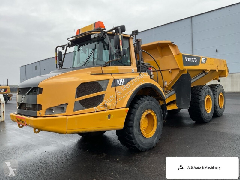 Tombereau Volvo