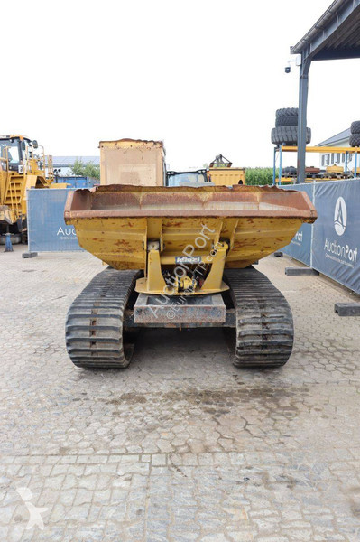 عربة قلابة Morooka MST-600 E