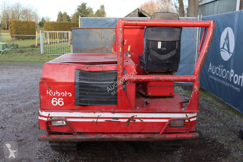 عربة قلابة Kubota