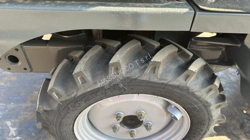 عربة قلابة Wacker Neuson 4X4