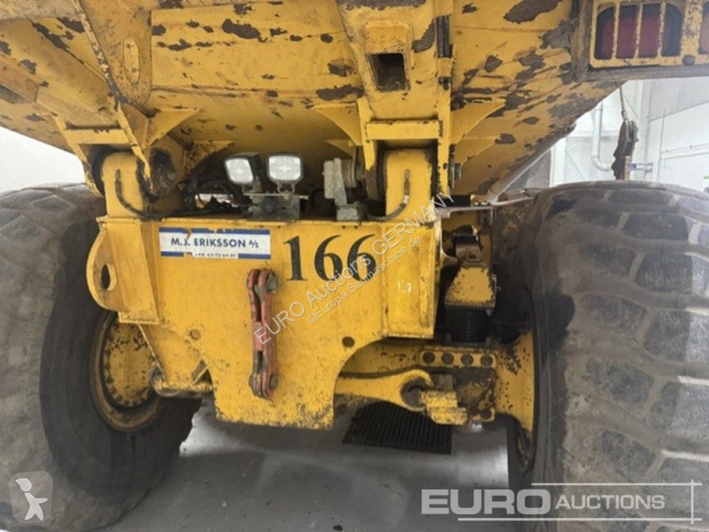 عربة قلابة Volvo G
