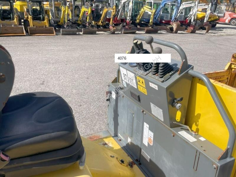 Tippvagn Neuson DT15