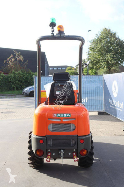 Sklápač Ausa D100 AHA