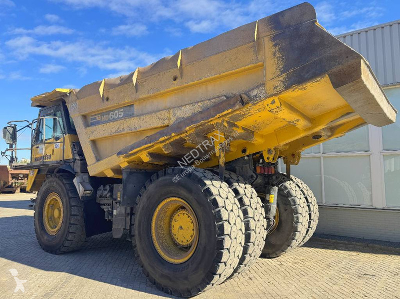 Дъмпер Komatsu 6057E0
