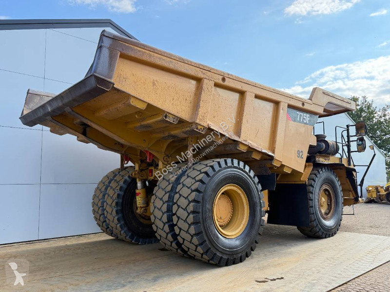 عربة قلابة Caterpillar - German Machine / Auto...