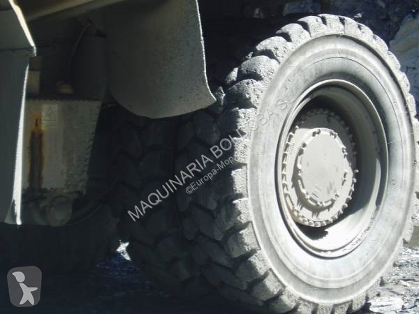 عربة قلابة Caterpillar 777