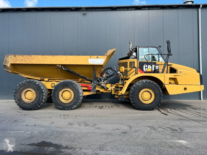 Sklápač Caterpillar 735 |
