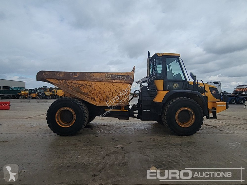 عربة قلابة JCB 718