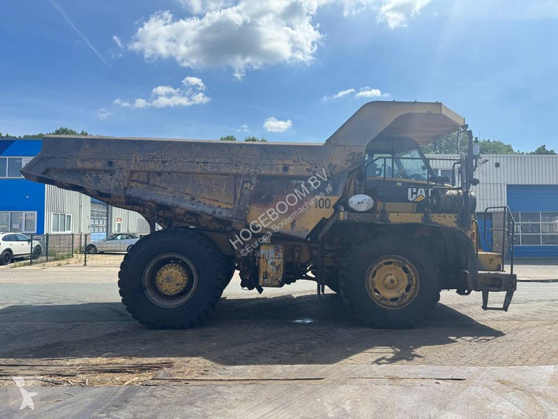 Dumper Caterpillar ( GERMAN MACHINE )
