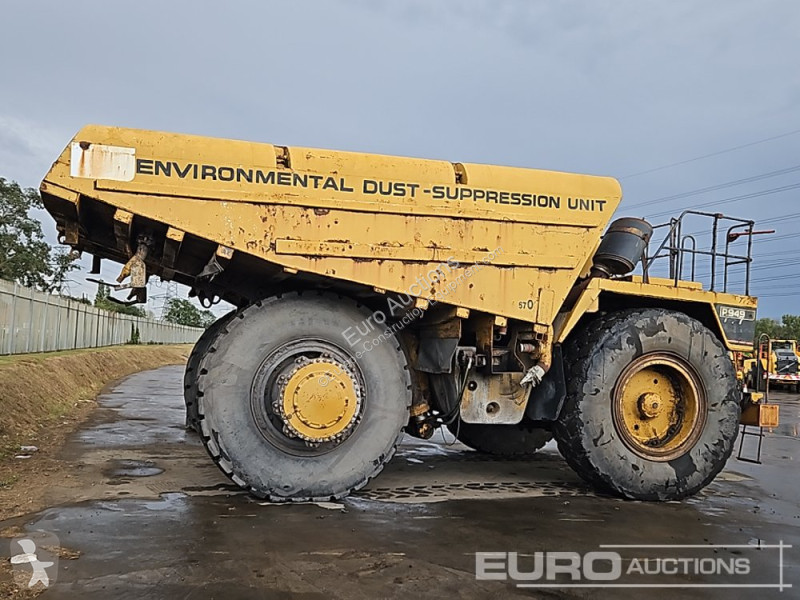Sklápěčka Caterpillar 777