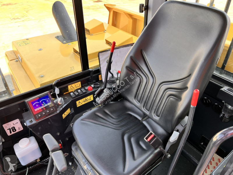 Sklápač Yanmar 5A