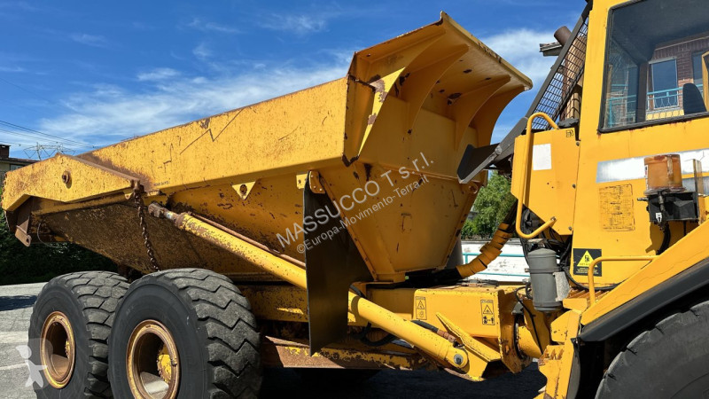 Dumper Volvo 6X6