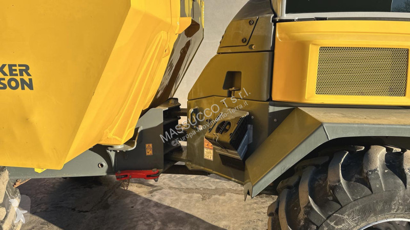Sklápač Wacker Neuson DV100 4X4