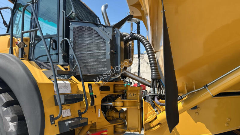 عربة قلابة Bell B50E 6x6