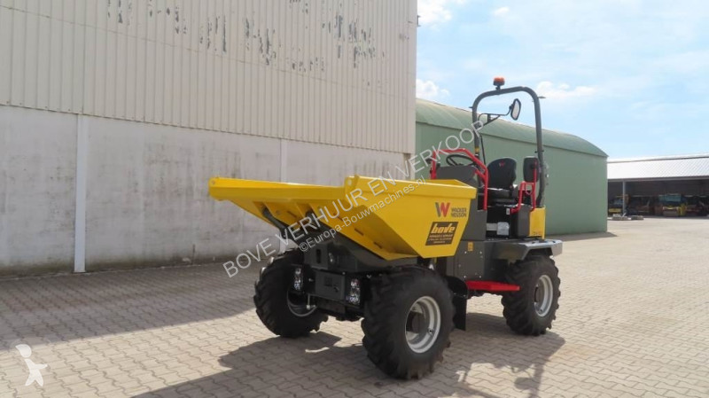 عربة قلابة Wacker Neuson DW30-2