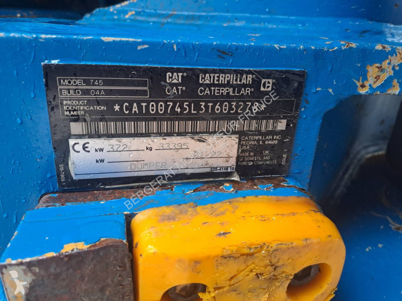 عربة قلابة Caterpillar 745