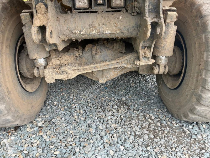 Sklápač Komatsu 3502