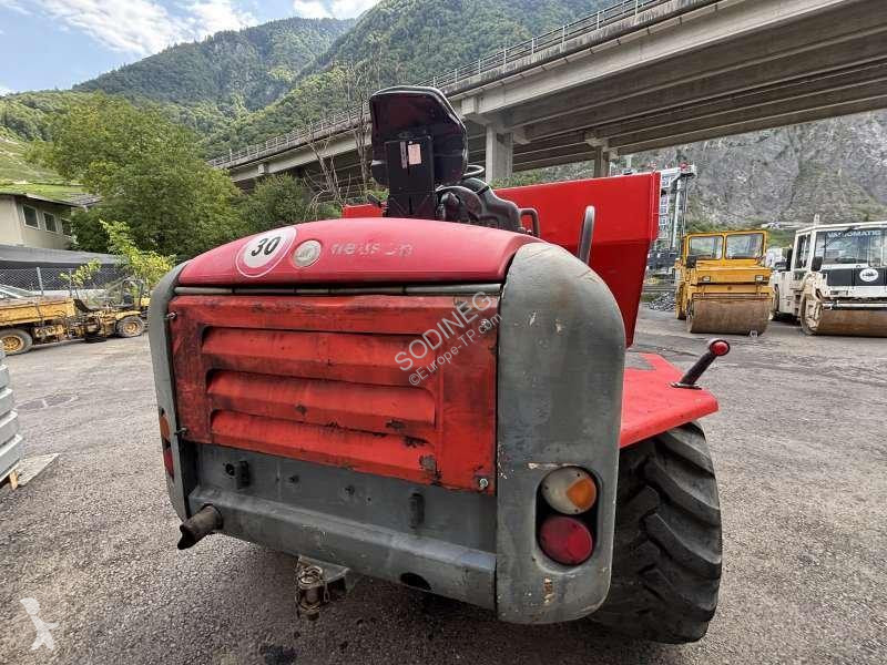 Sklápač Neuson  9001