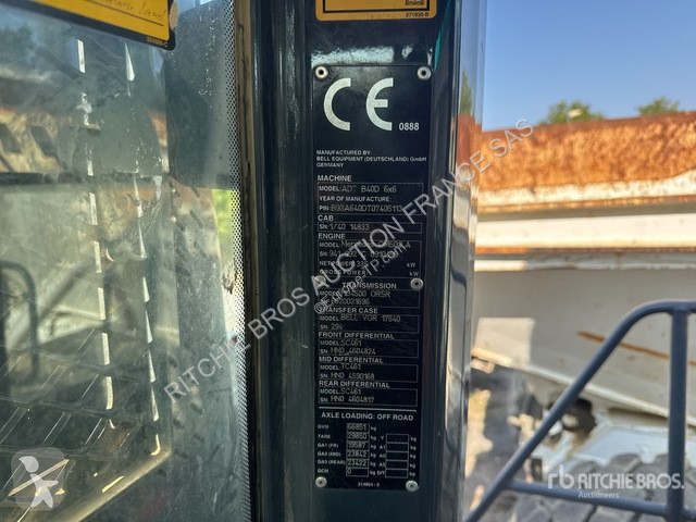 عربة قلابة Bell