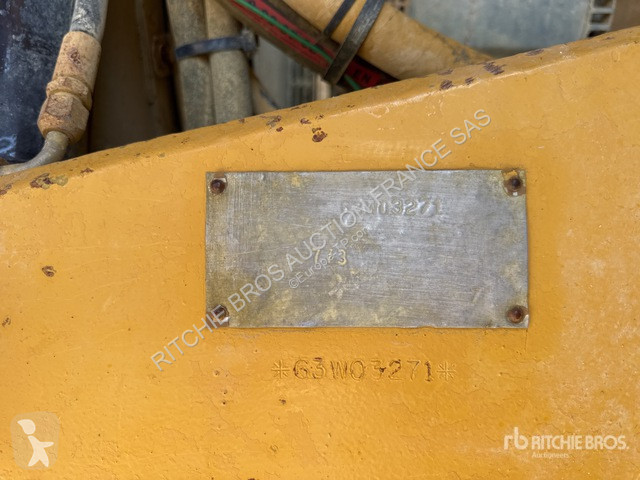 Dumper Caterpillar