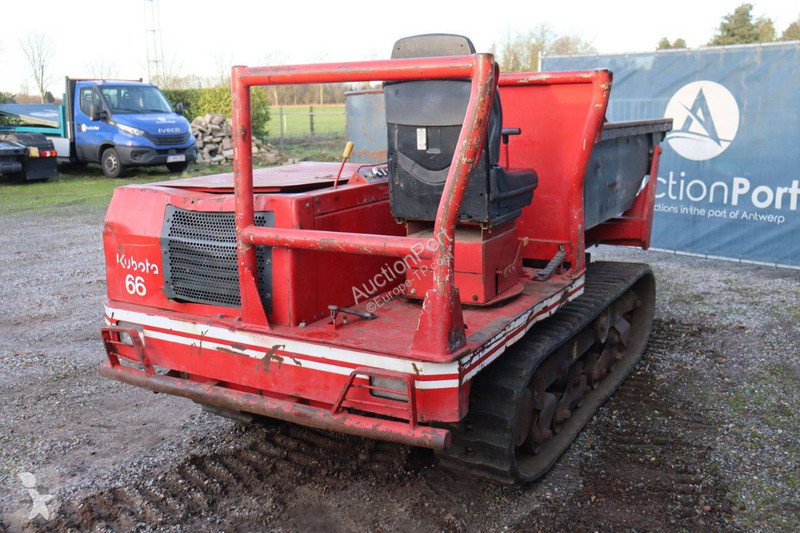 عربة قلابة Kubota