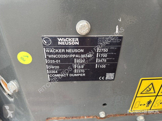 عربة قلابة Wacker Neuson  DW20