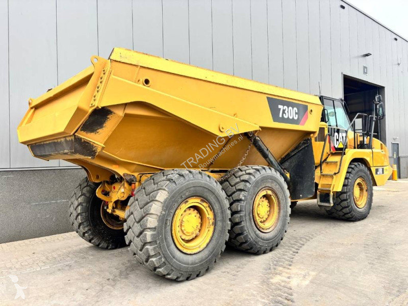 Tippvagn Caterpillar 730 C (CE)