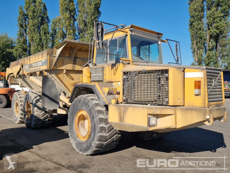 Tombereau Volvo