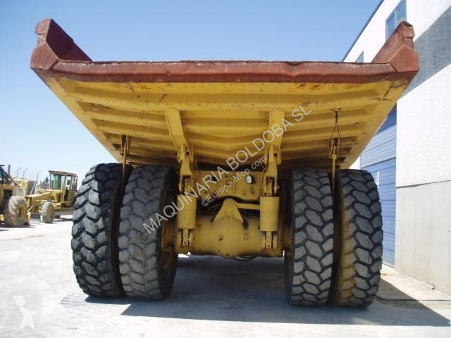 Dumper Caterpillar 777