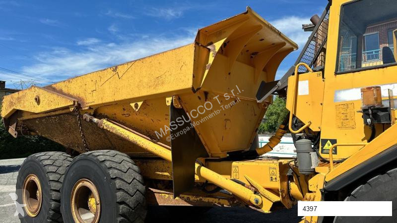 Dumper Volvo 6X6