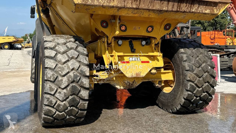 عربة قلابة Bell B50E 6X6