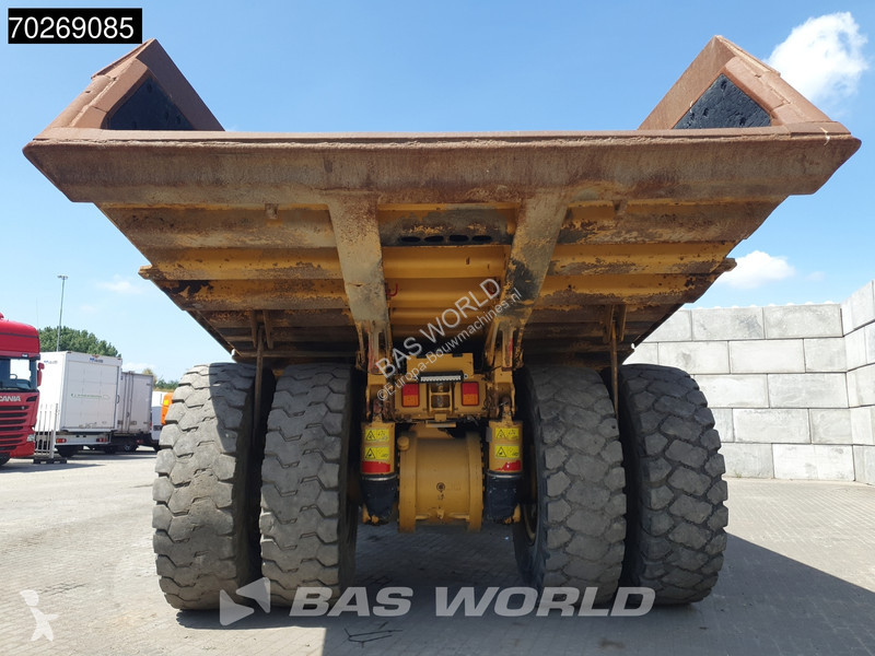 Dumper Caterpillar