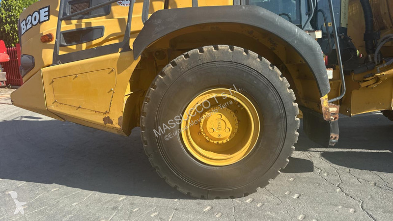 عربة قلابة Bell B20E 6X6