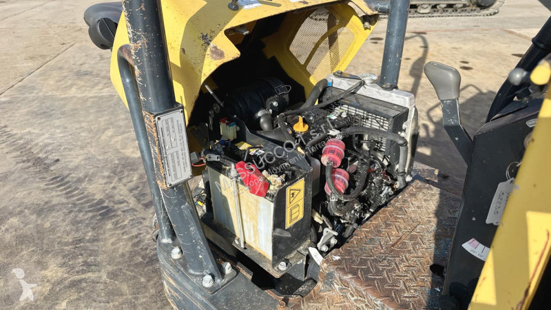 عربة قلابة Yanmar B