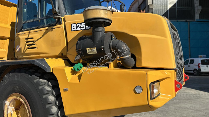 Tombereau Bell 6x6