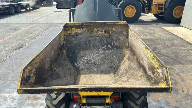 عربة قلابة Wacker Neuson 4x4