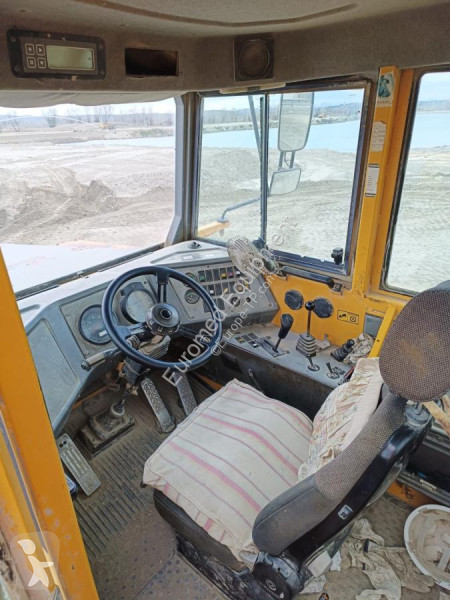 Dumper Volvo 6x6