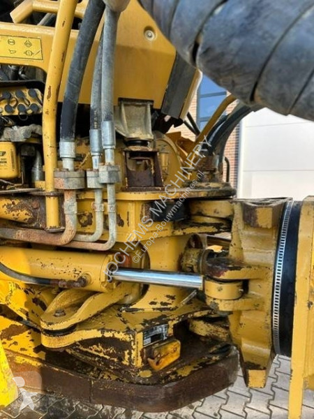 عربة قلابة Caterpillar 740 Dumper
