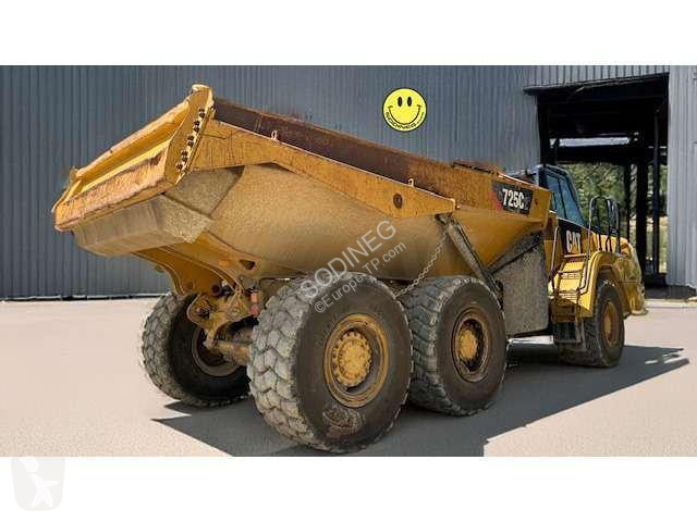 Sklápač Caterpillar C2